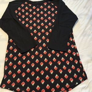 Women’s LuLaRoe Shirt Medium